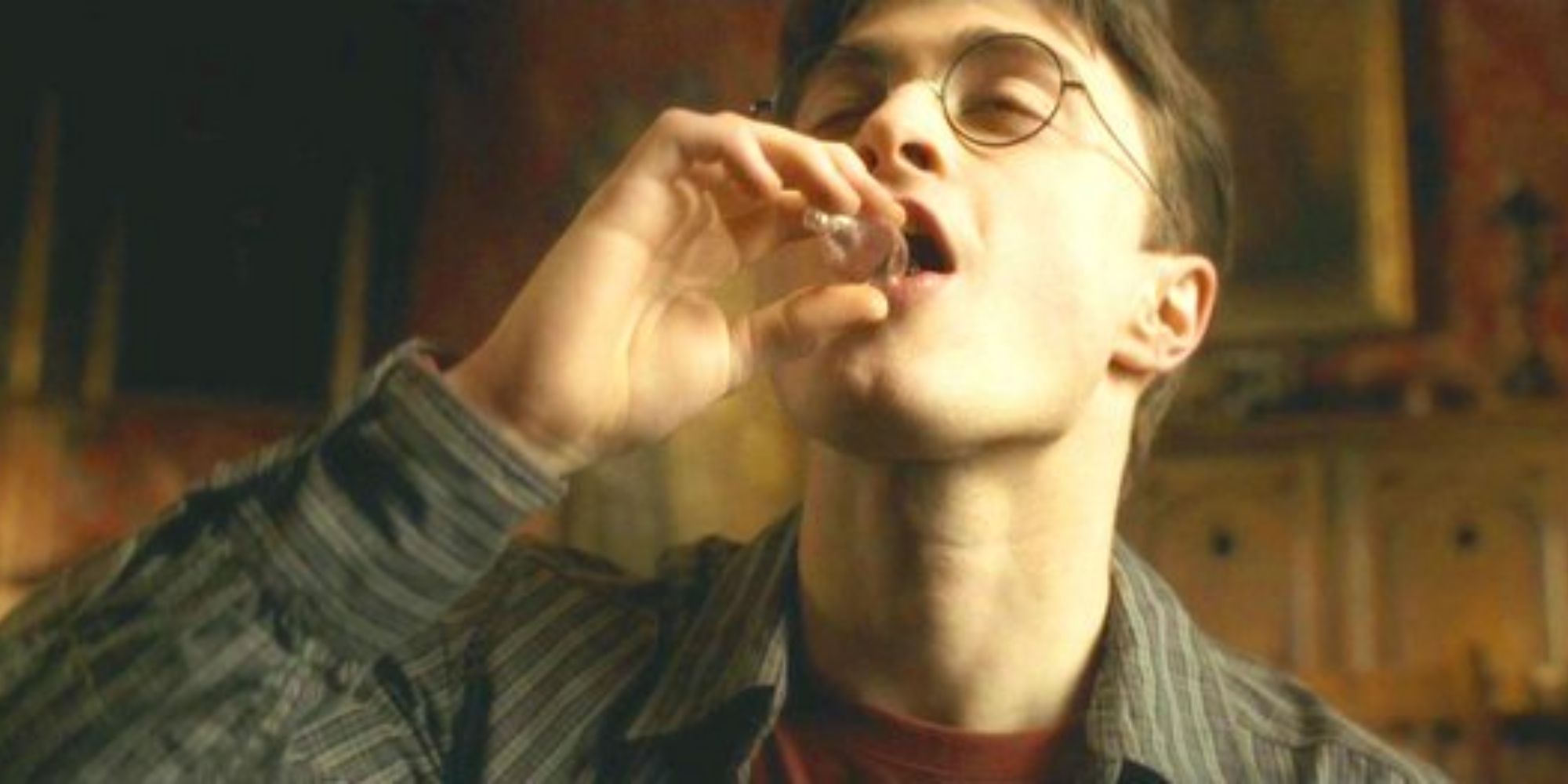 Harry Potter drinks Felis Felicis