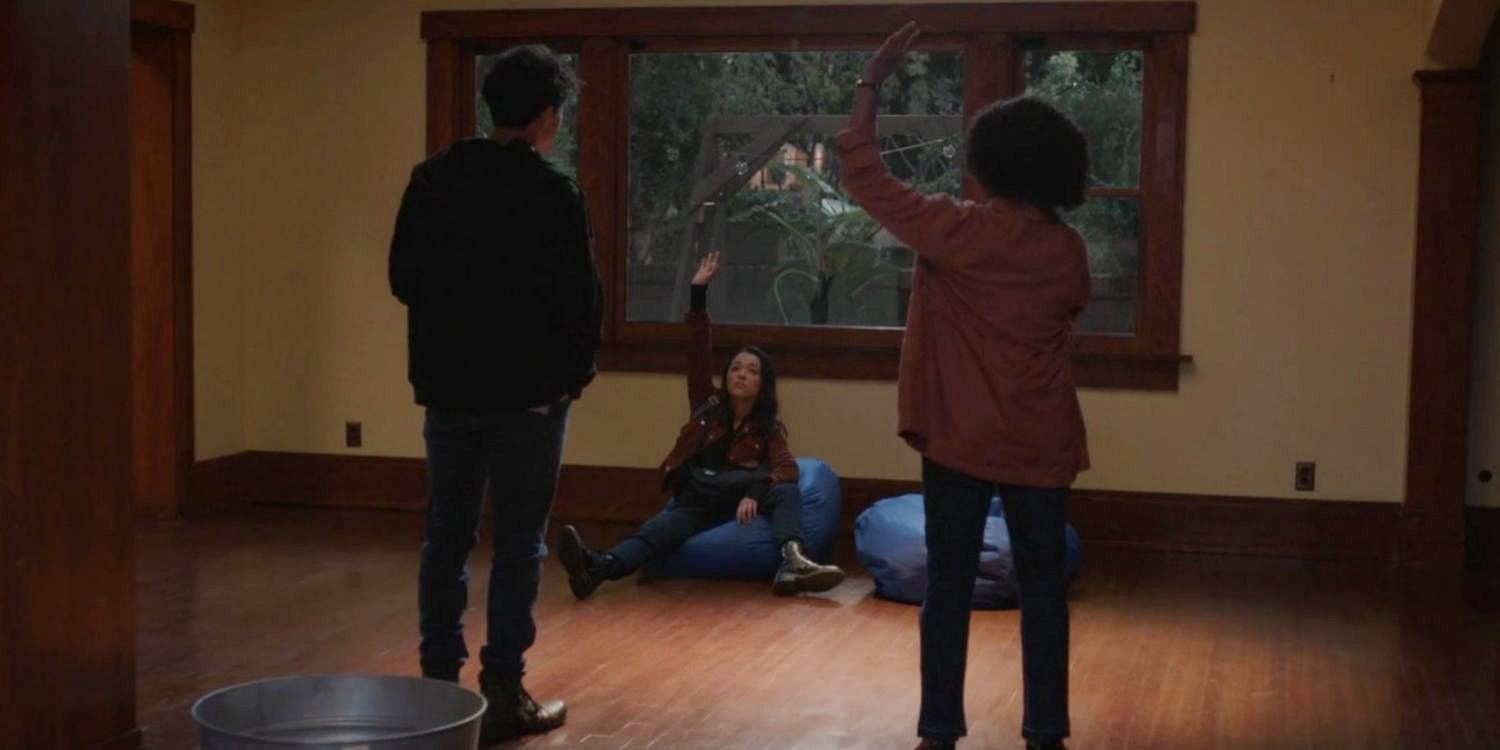 The interns in Meredith&rsquo;s house