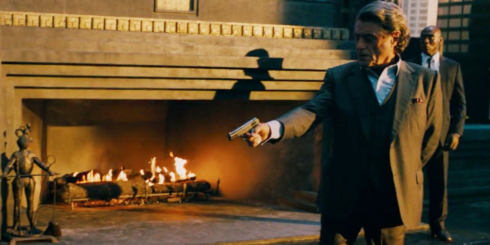 Winston shoots John on the roof in John Wick: Chapter 3 - Parabellum.