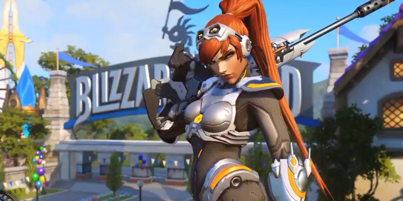 Widowmaker wearing the Kerrigan skin and scowling against a Blizzard World background in Overwatch.