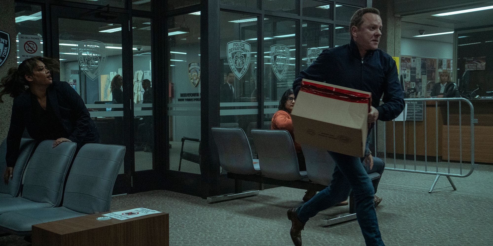 rabbit hole kiefer sutherland running with files 102