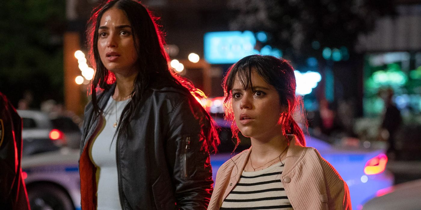 Melissa Barrera and Jenna Ortega as Sam and Tara Carpenter looking scared in Scream 6