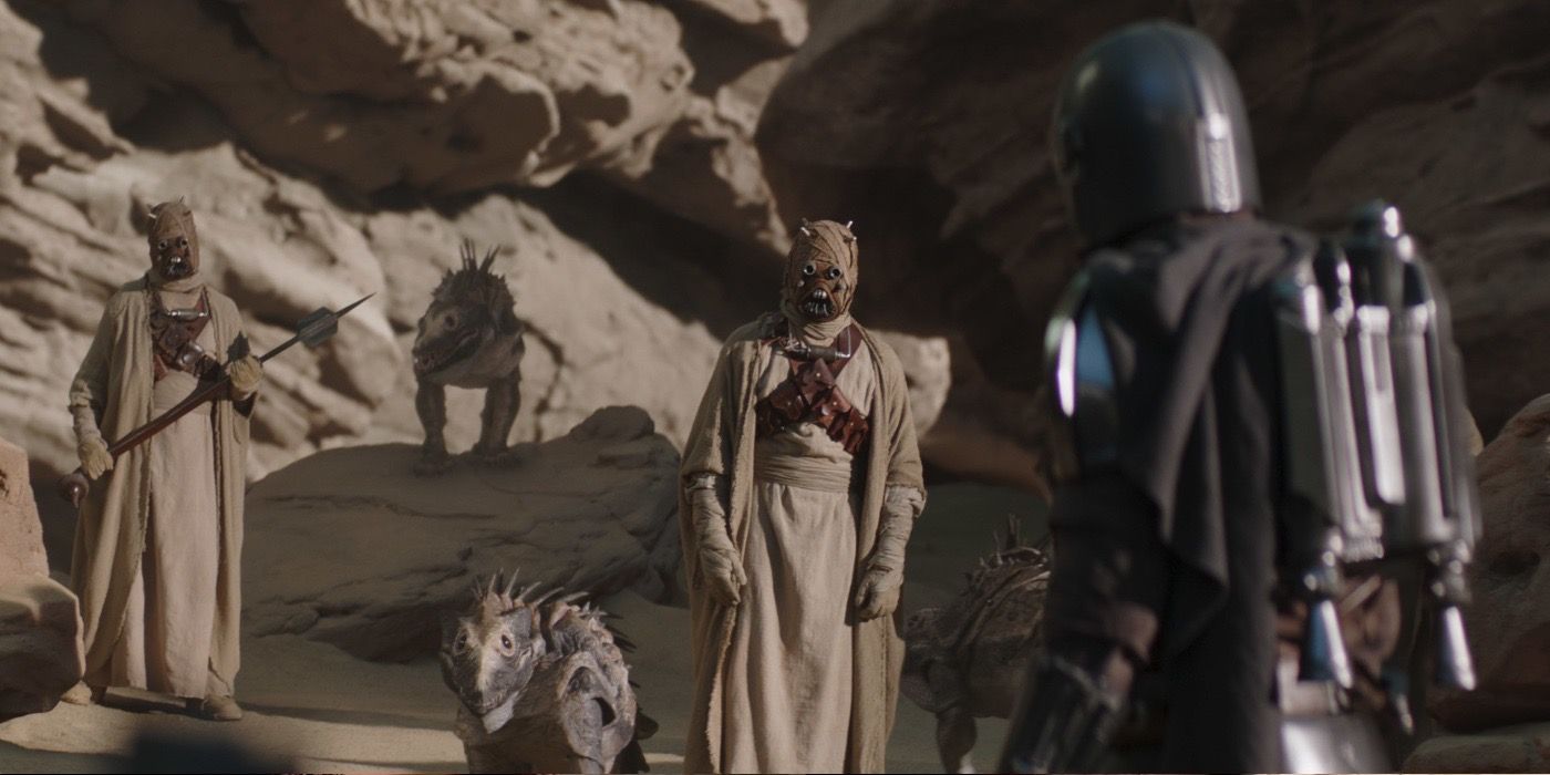 Sign language with Tusken Raiders in The Mandalorian