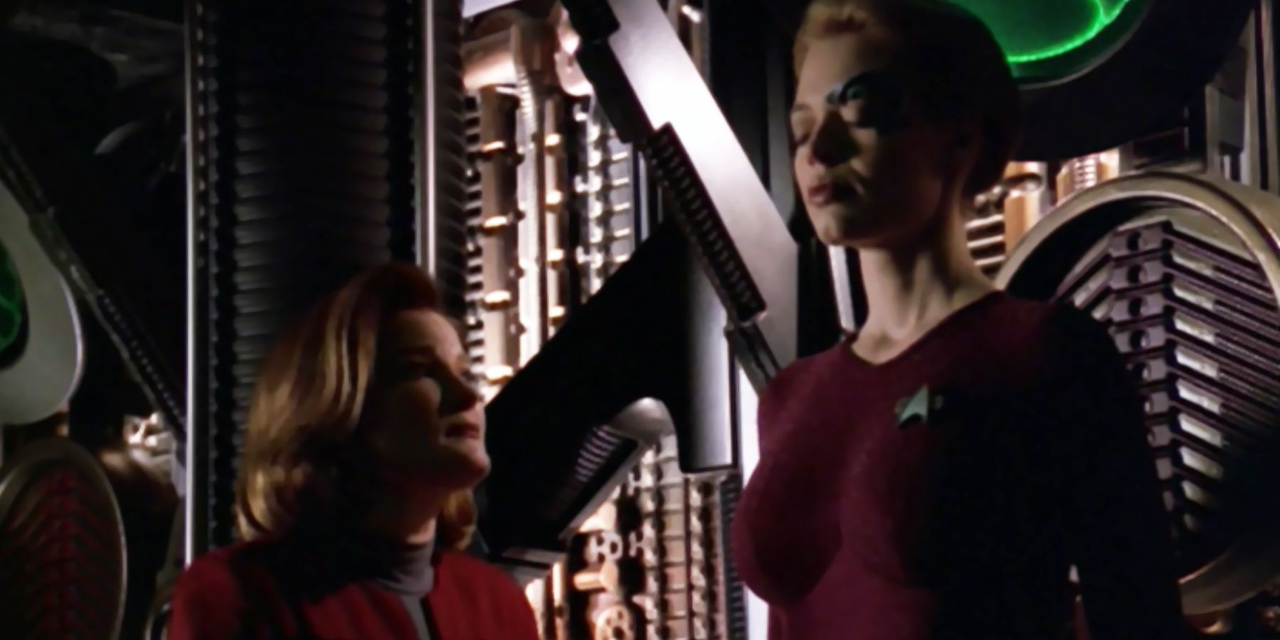 10 Best Captain Janeway Episodes Of Star Trek: Voyager & Prodigy