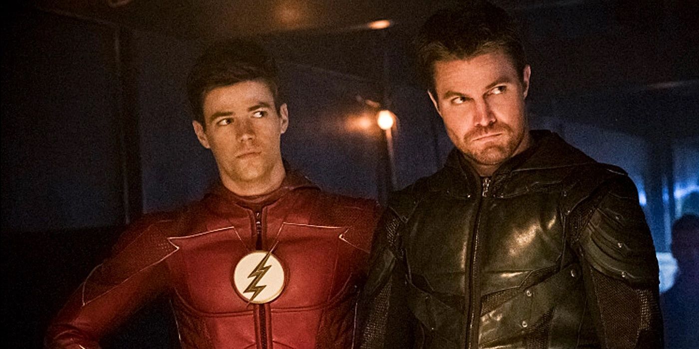 Grant Gustin and Stephen Amell in Arrowverse Crossover