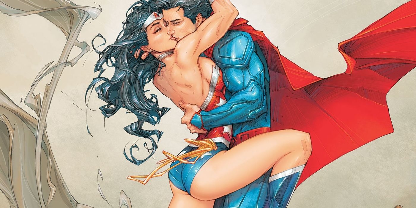 Superman besa a la Mujer Maravilla DC Comics
