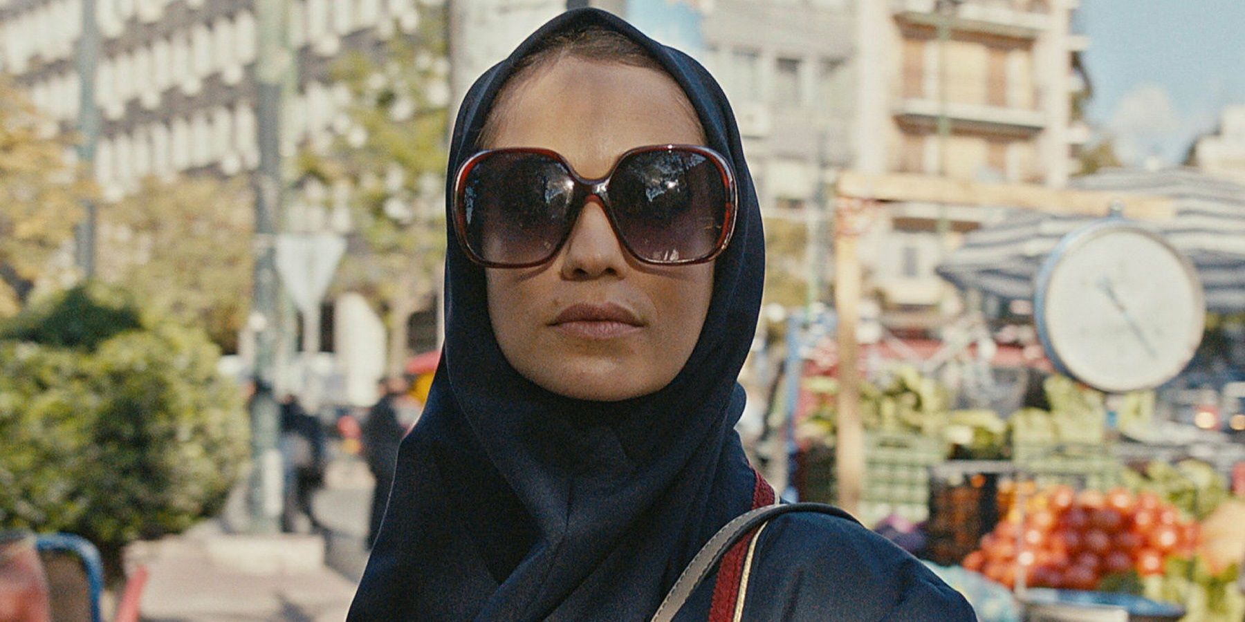 Tamar goes undercover in Tehran