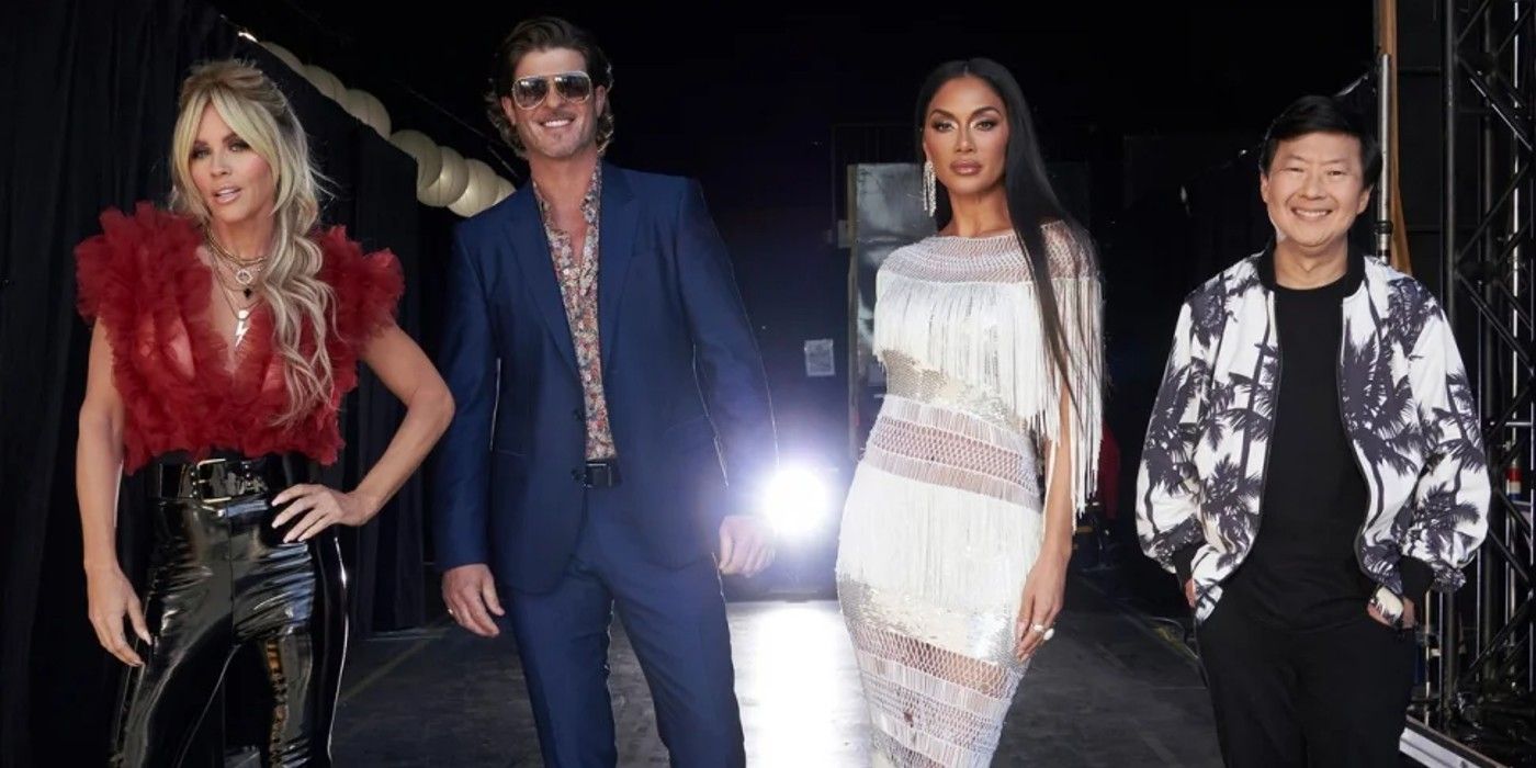 The Masked Singer panelists Jenny McCarthy, Robin Thicke, Nicole Scherzinger and Ken Jeong posing for the camera