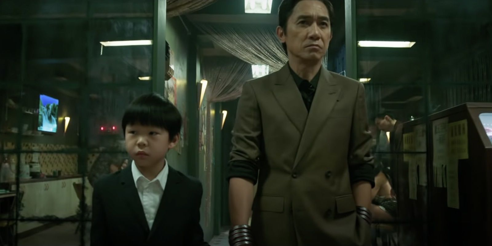 Wenwu with a young Shang-Chi in Shang-Chi and the Legend of the Ten Rings