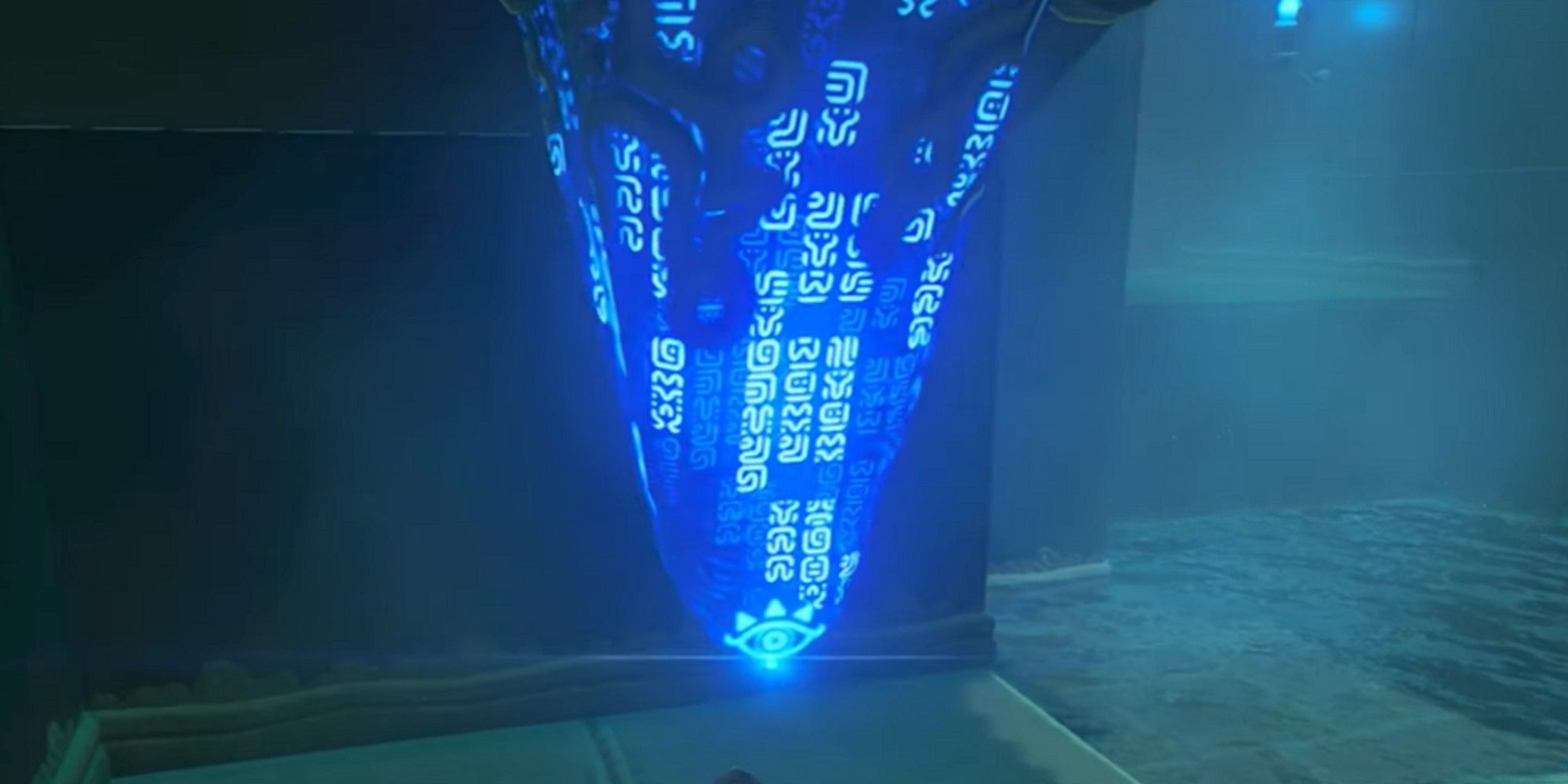 A rock covered with Ancient Runes of the Sheikah language in Breath of the Wild