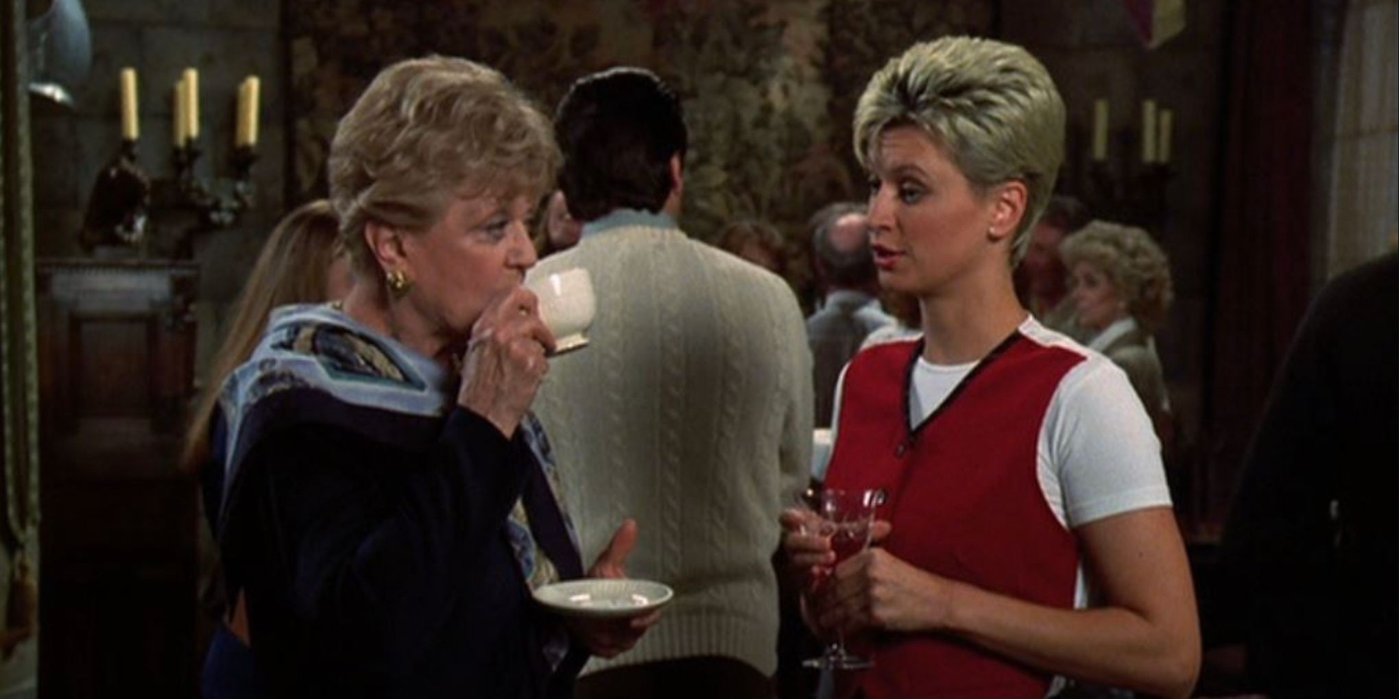 Jessica sips from a teacup in the Murder She Wrote episode Nans Ghost