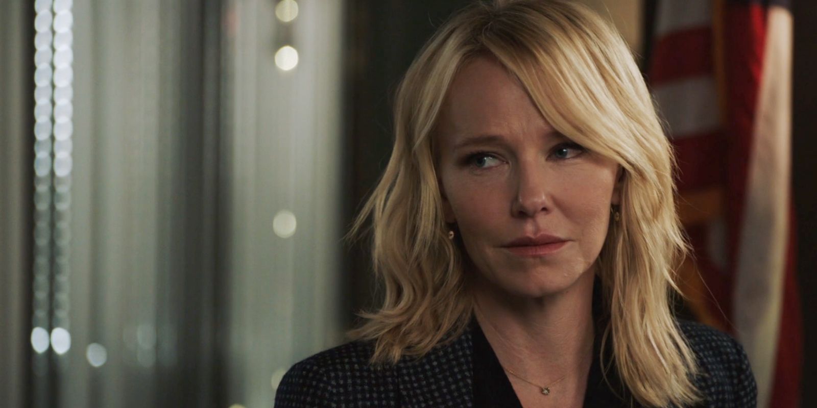 Kelli Giddish como Amanda Rollins em Law & Order_ SVU