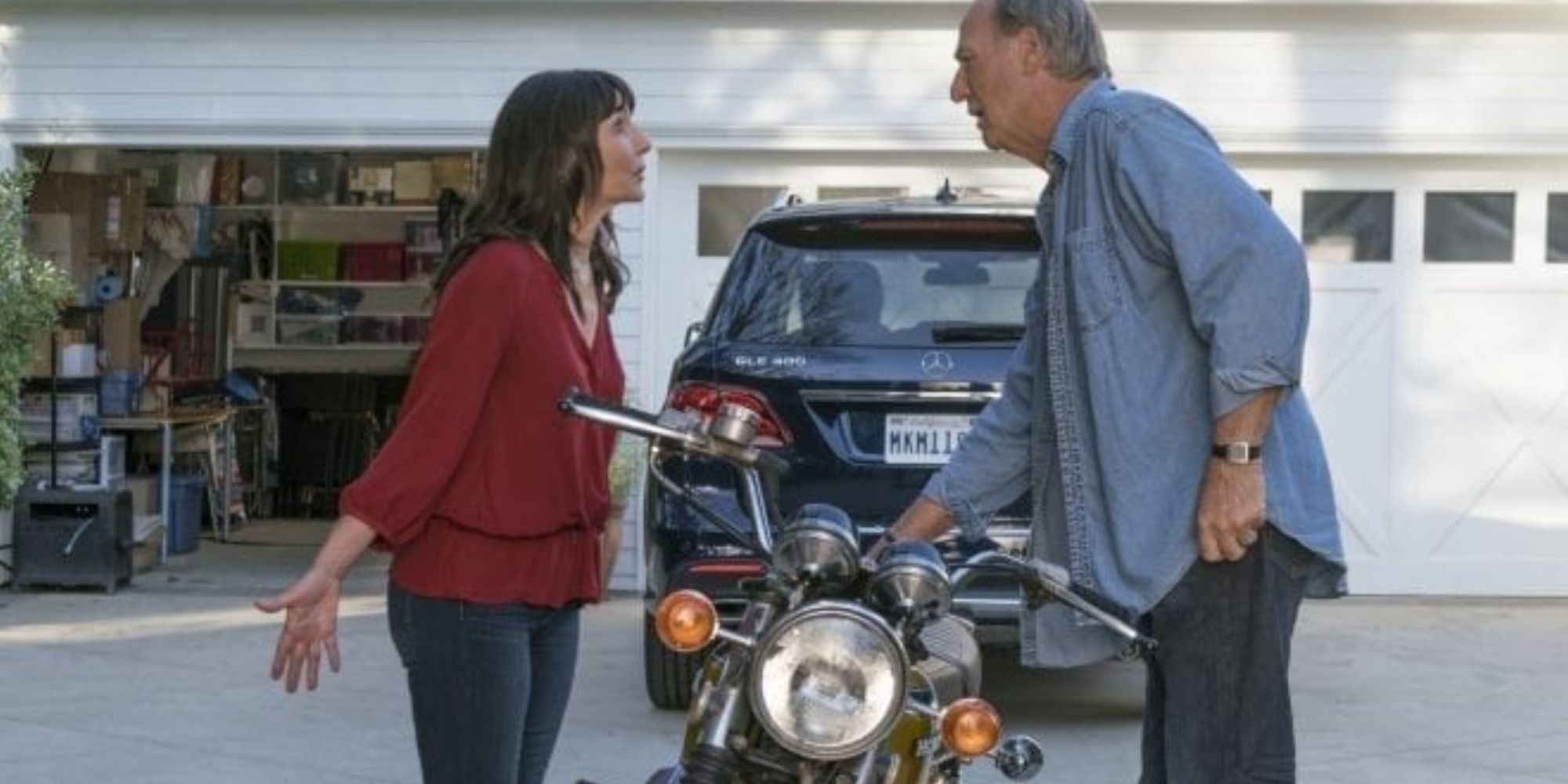 Mary Steenburgen and Craig T Nelson arguing in Book Club