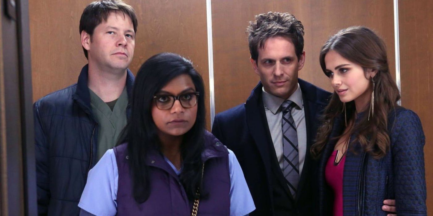 Mindy, Morgan, Cliff, and his girlfriend in an elevator the Mindy Project