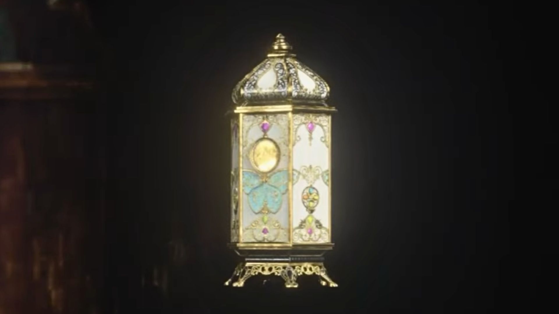 Resident Evil 4 Remake Butterflly Lamp