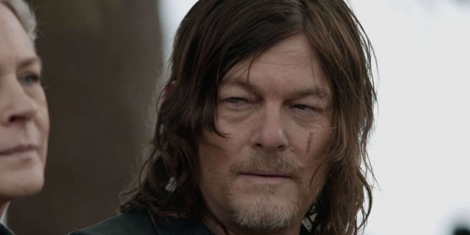 Daryl Dixon talking with Carol from The Walking Dead Season 11 Episode 24