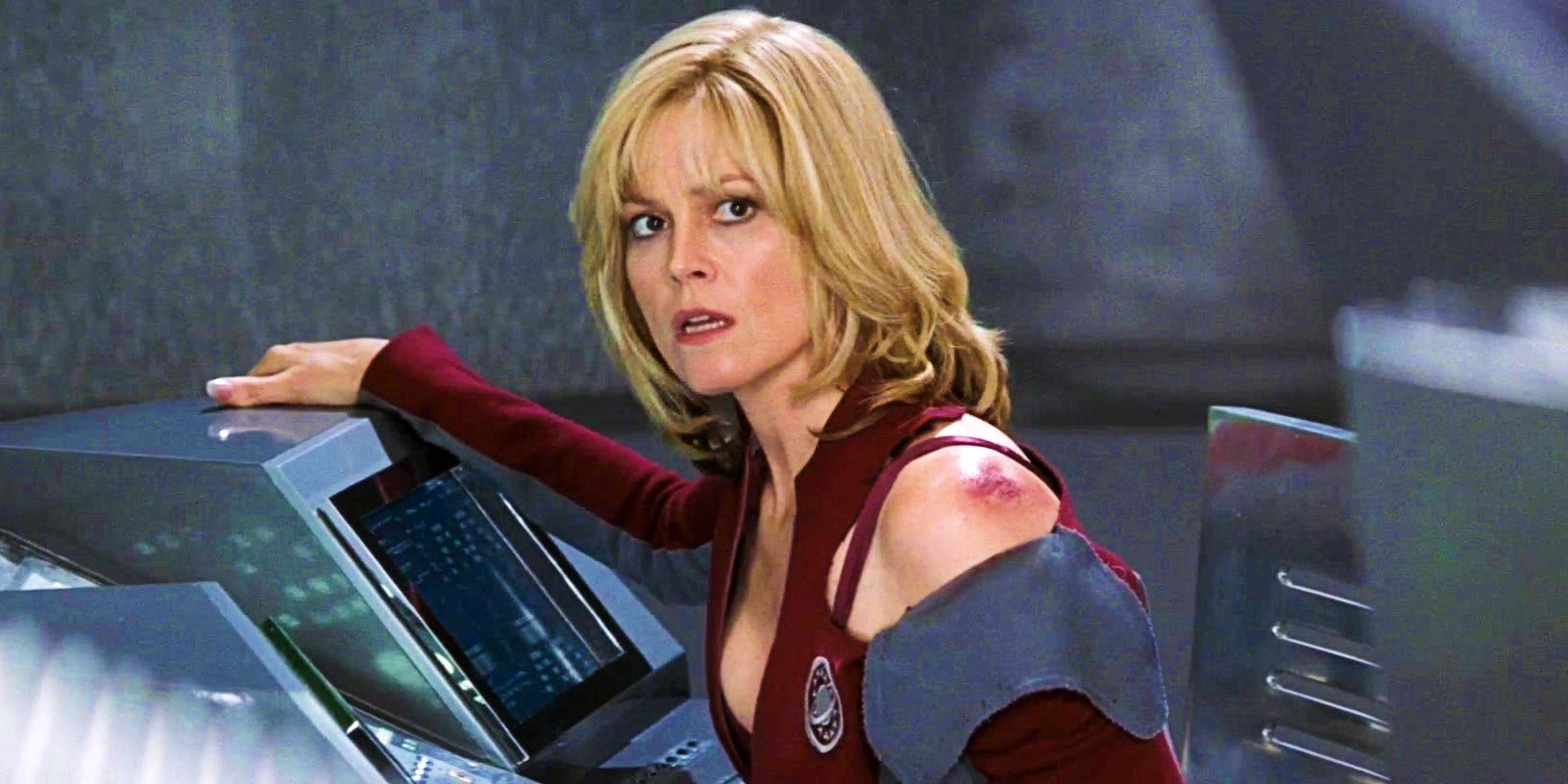 Sigourney Weaver as Gwen DeMarco looking serious in Galaxy Quest