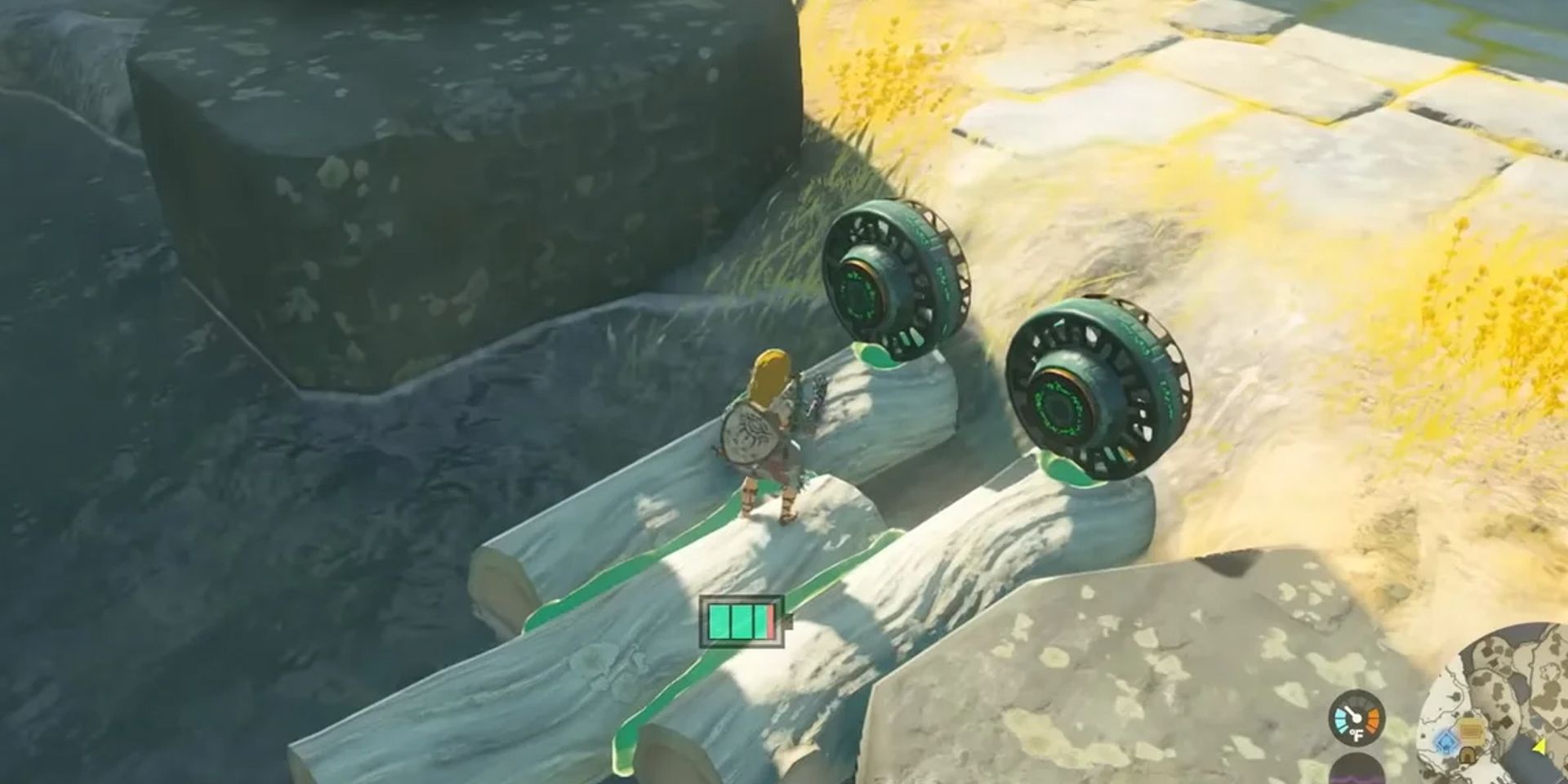 A simple speedboat made in Zelda: Tears of the Kingdoms with  3 logs and 2 motors.