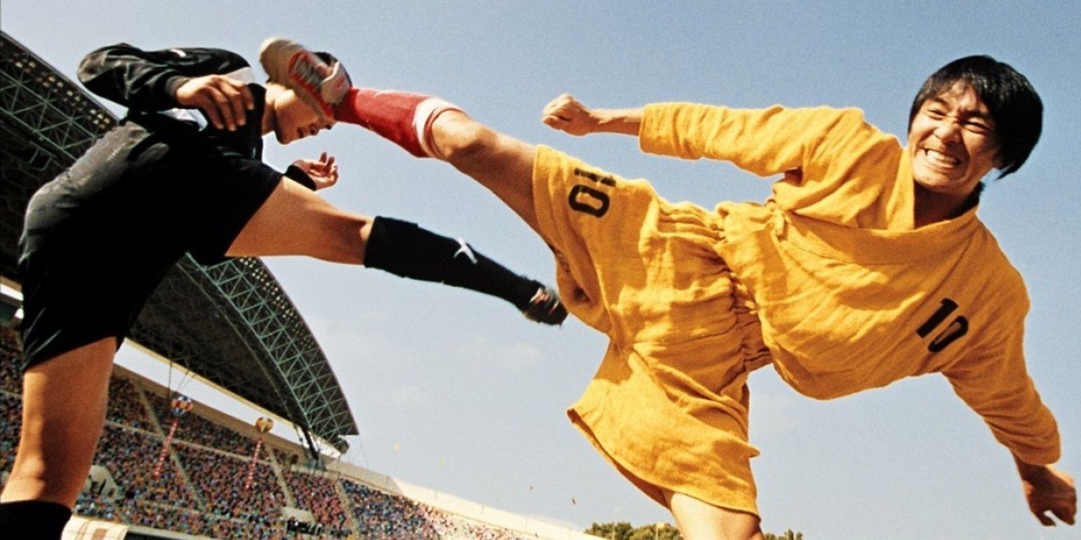 A soccer game in Shaolin Soccer