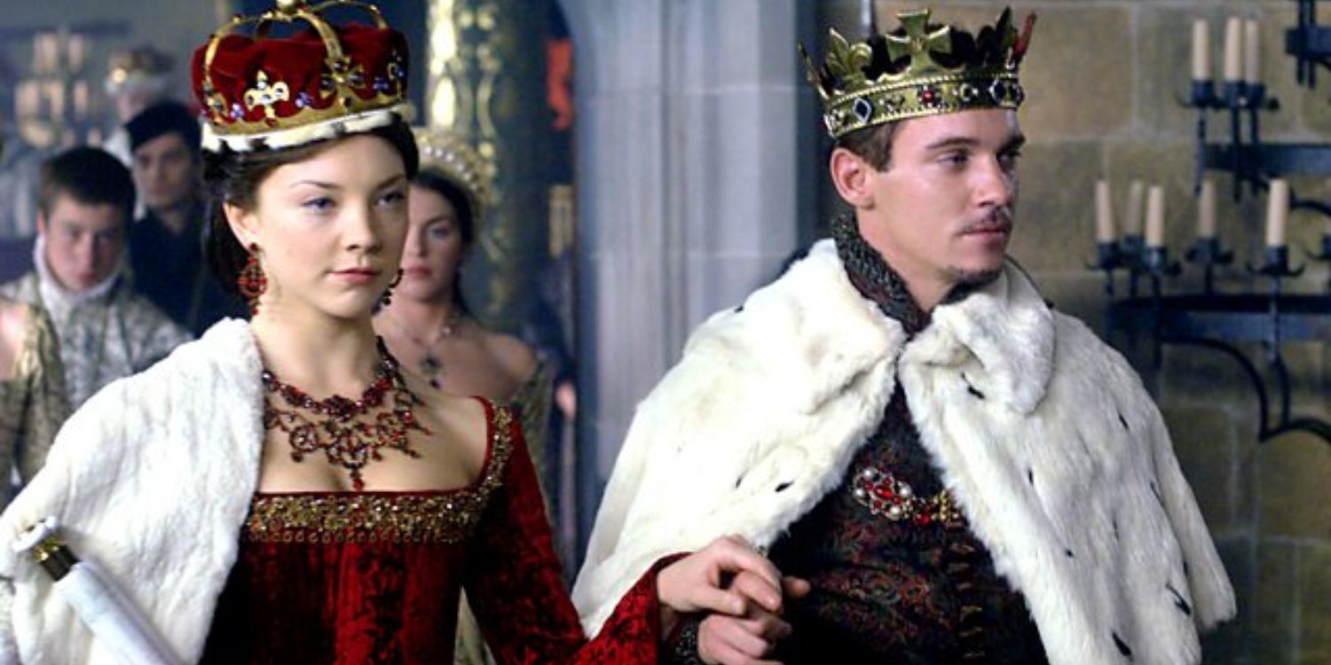 Uma imagem de Henry e Anne caminhando juntos em The Tudors
