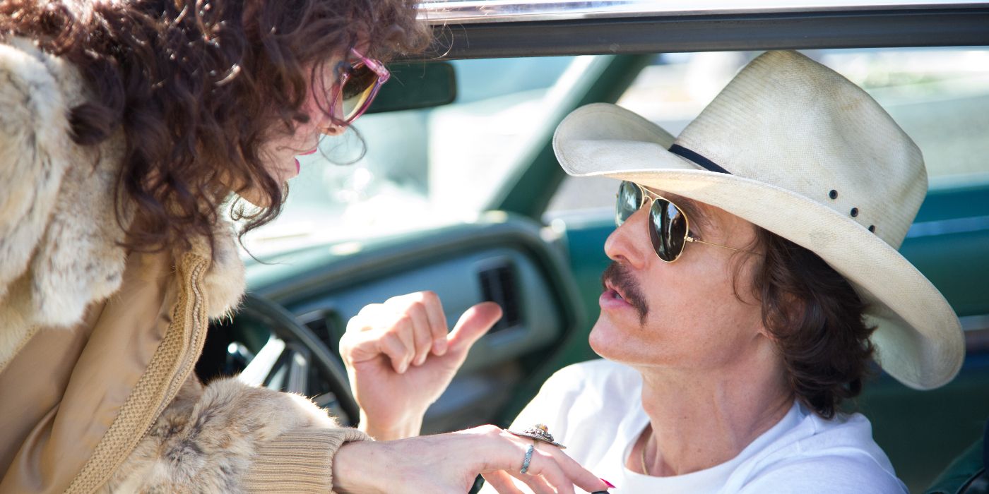 An image of Ron speaking to Rayon in The Dallas Buyers Club