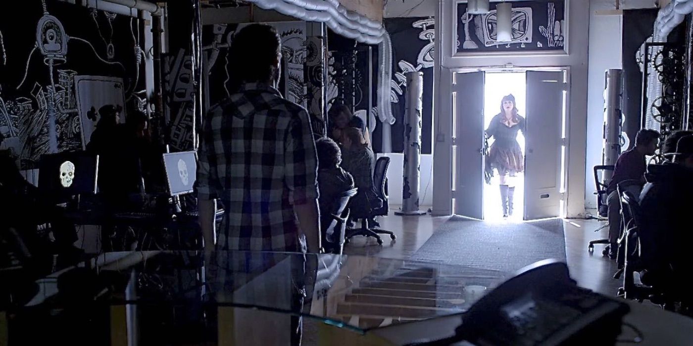Garcia arrives wearing her old Black Queen outfit from Criminal Minds