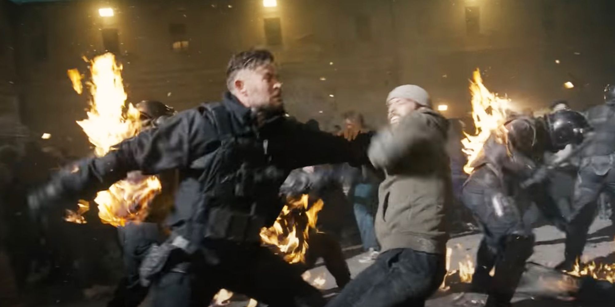 Extraction 2 Chris Hemsworth in a fight while on fire