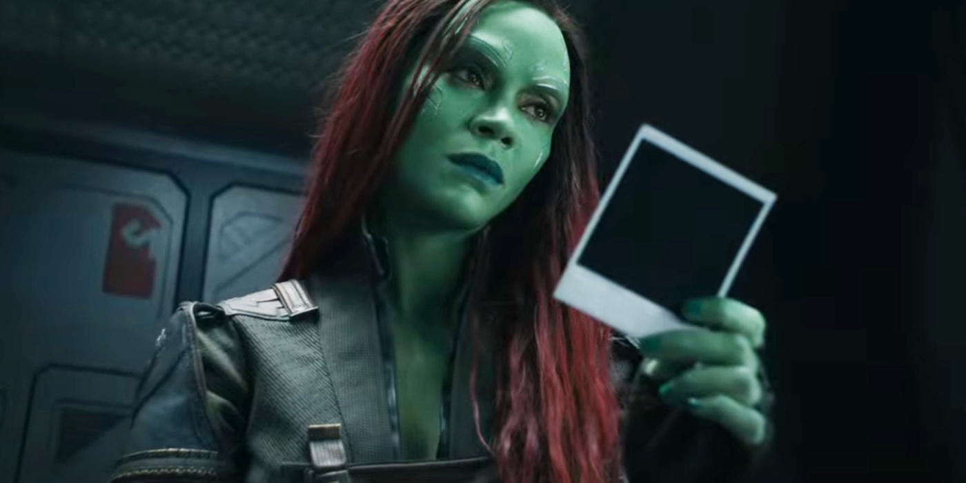 gamora with photo in gotg 3