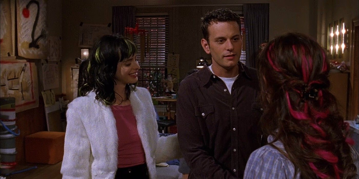 Lucy introduces Rory to her boyfriend Marty in Gilmore Girls.