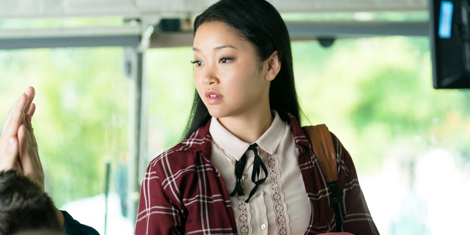 Lana Condor on a bus in To All the Boys I've Loved Before