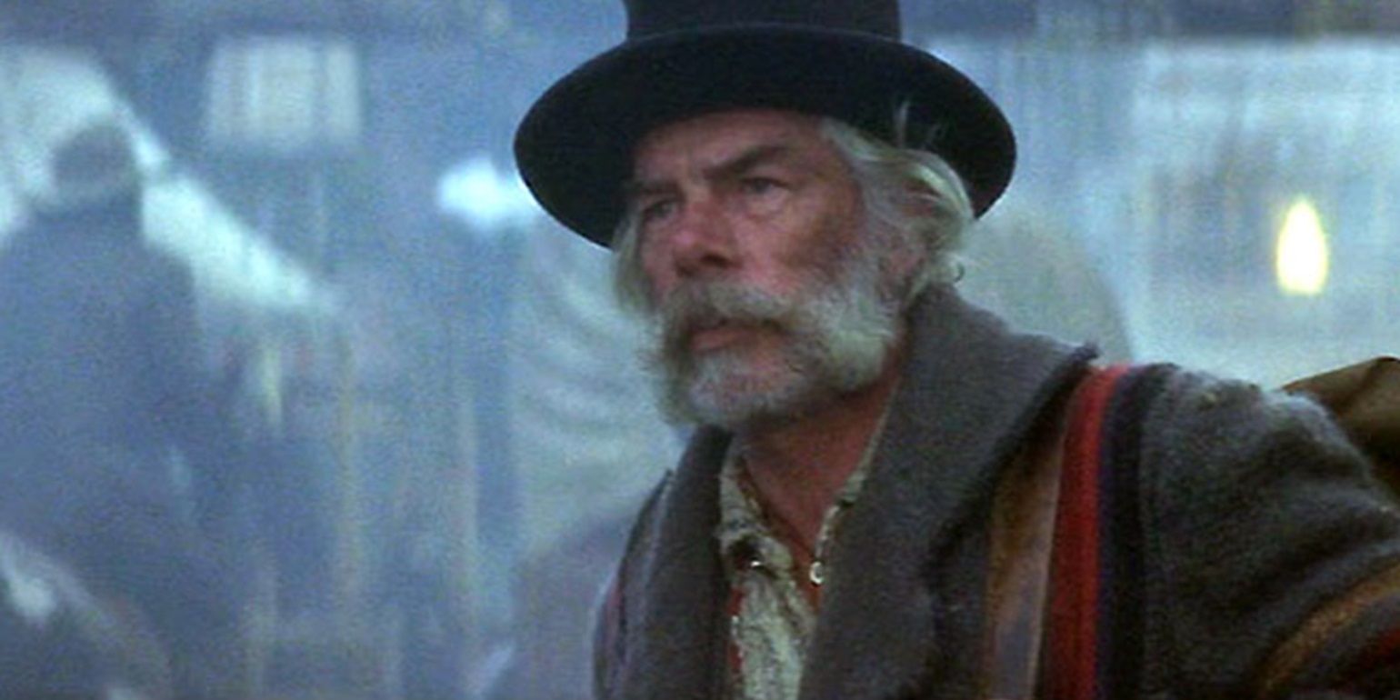 Lee Marvin with a beard and a hat in Paint Your Wagon