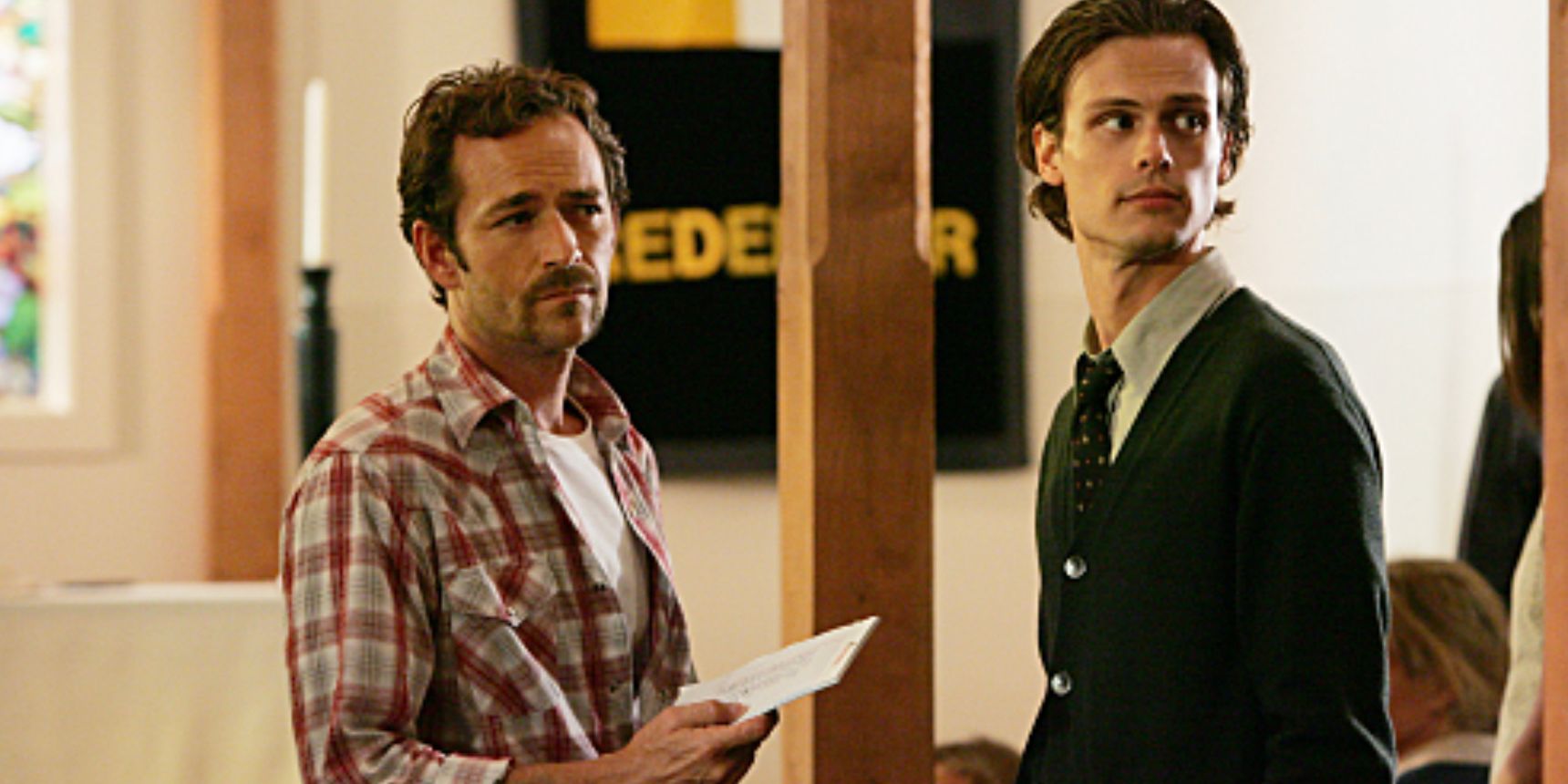 Luke Perry and Matthew Gray Gubler in Criminal Minds episode Minimal Loss