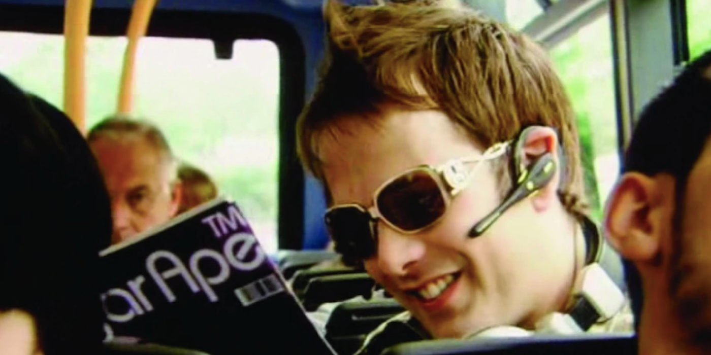 Nathan Barley reads Sugar Ape 2005 TV show