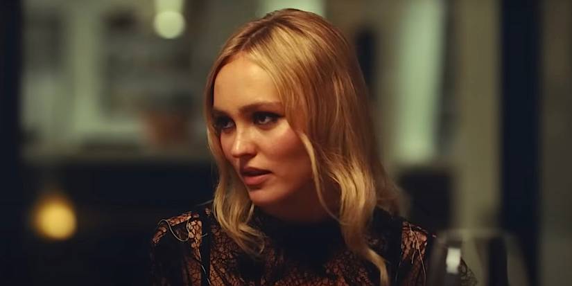 Johnny Depp's Daughter Reacts To Standing Ovation For Her Father's Comeback  Movie