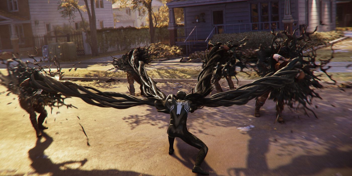 Spider-Man melepaskan sulur simbiosisnya pada empat pemburu dalam gameplay Spider-Man 2
