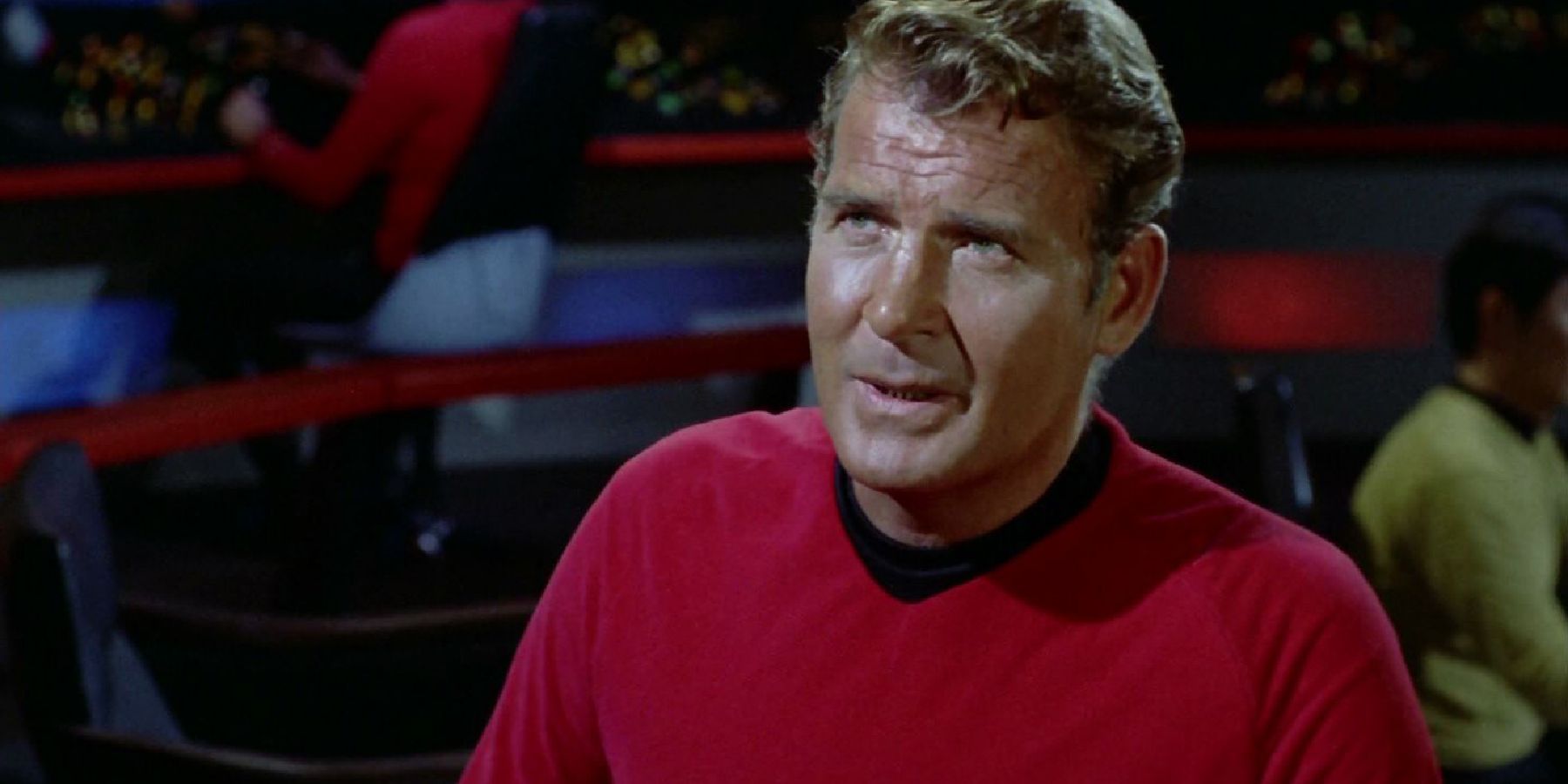 Charles Drake como el comodoro Stocker en Star Trek: TOS