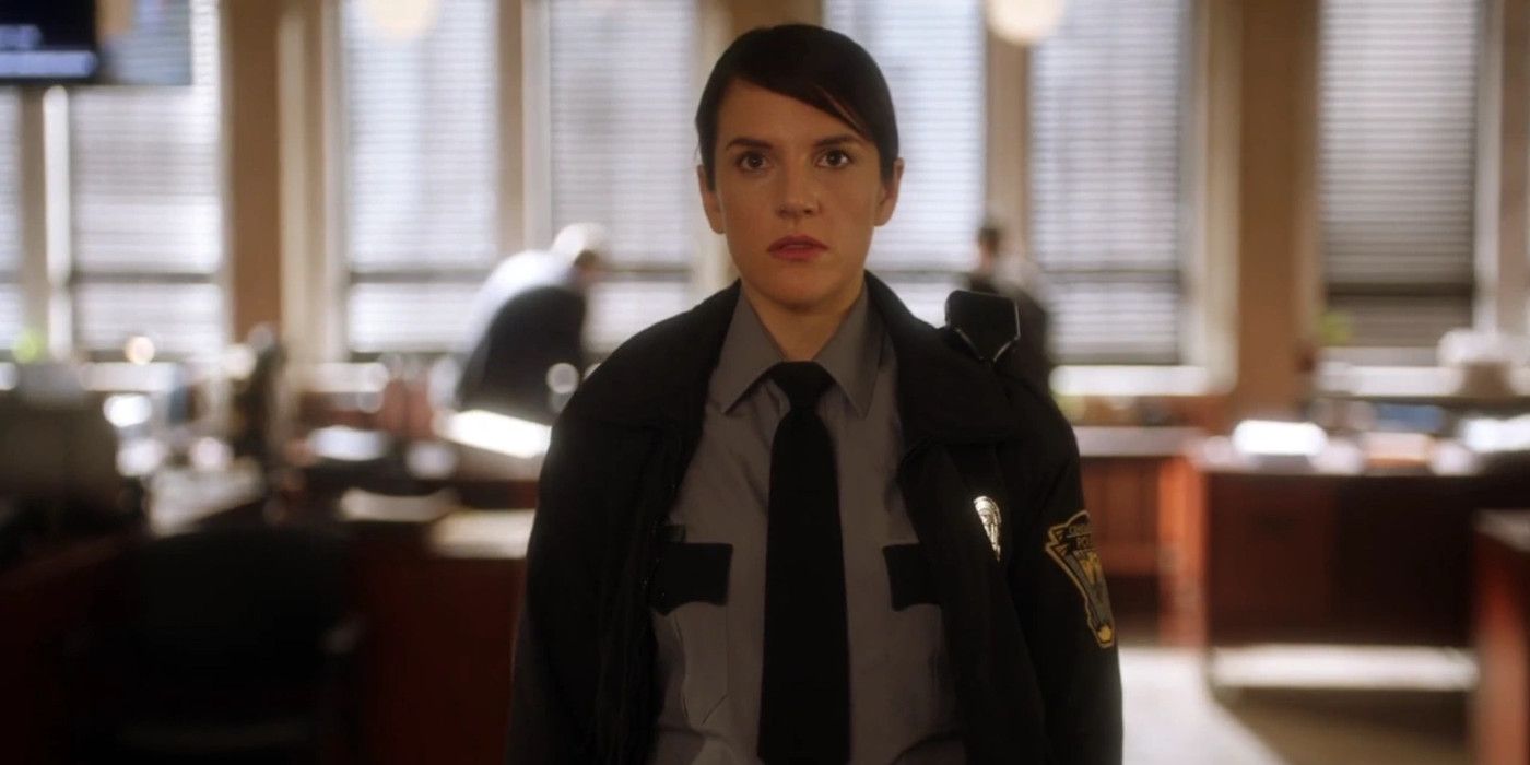 Stephanie Izsak as Officer Daisy Korber in The Flash