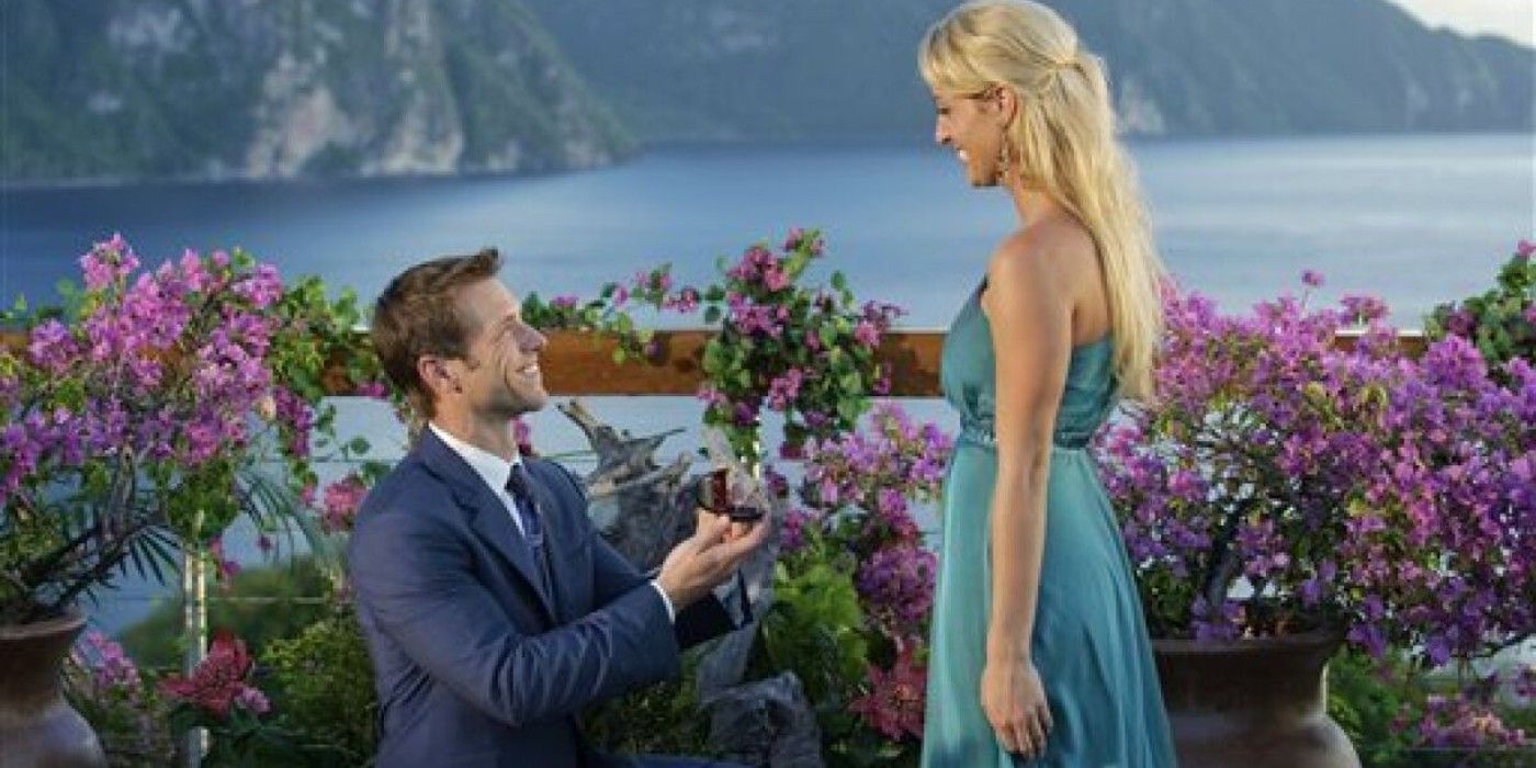 Jake Pavelka proposes to Vienna on The Bachelor season 10