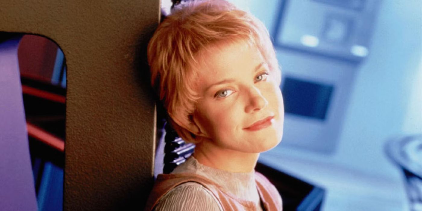 Jennifer Lien as Kes in Star Trek: Voyager.
