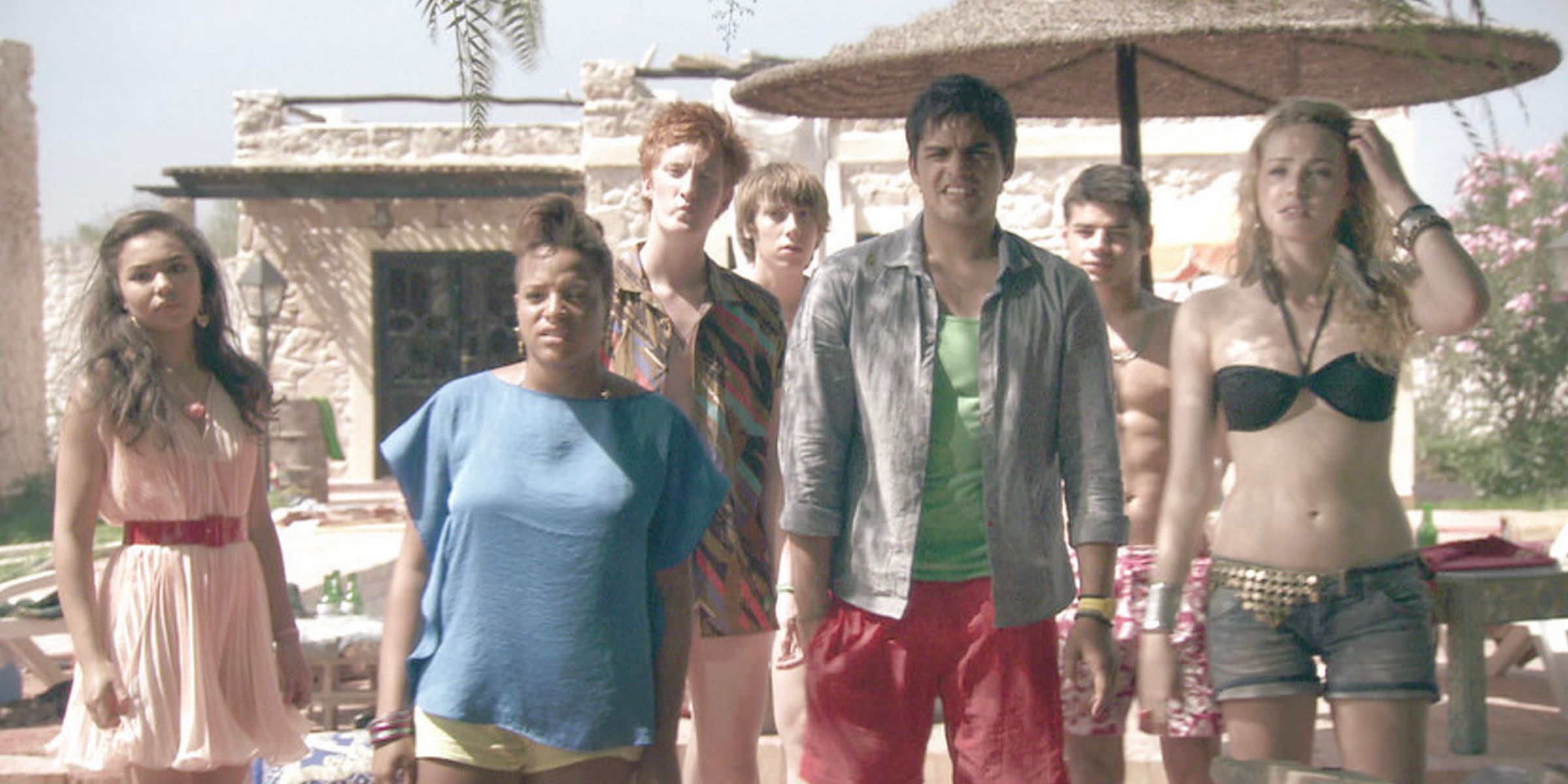 7 teenagers of the third generation of Skins cast members in beach wear in Season 6