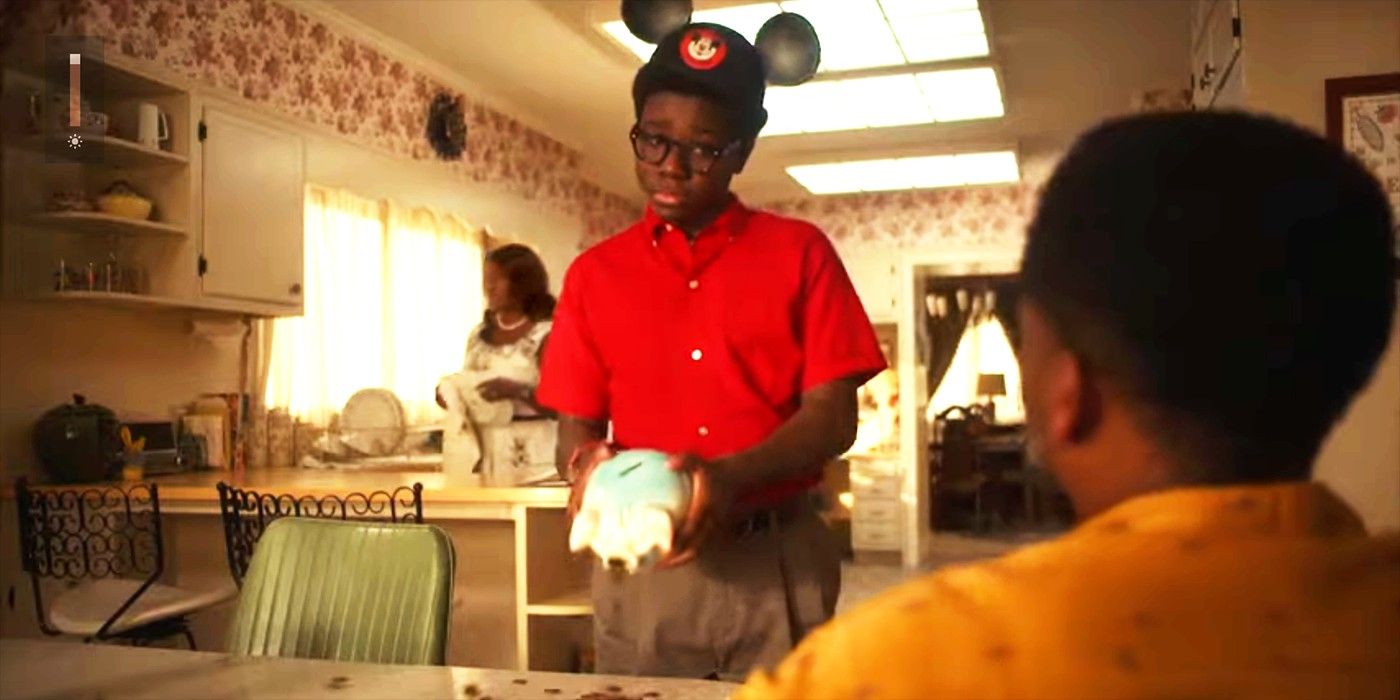 A young boy wearing a Mickey Mouse hat in The Wonder Years season 2 trailer