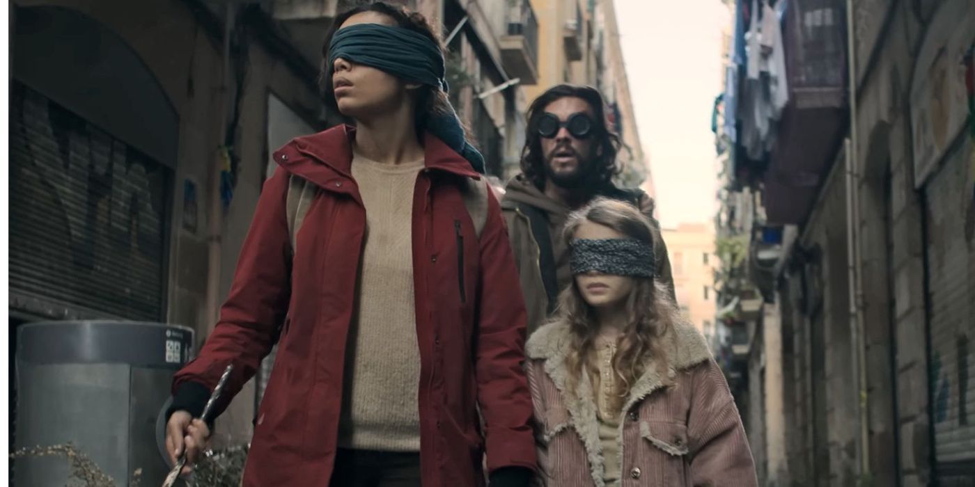 does sebastian die in bird box