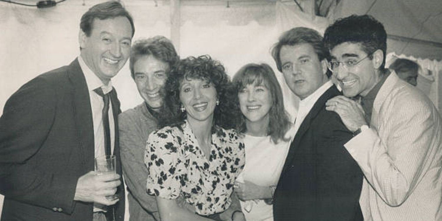 Cast members of Second City comedy troupe in black and white