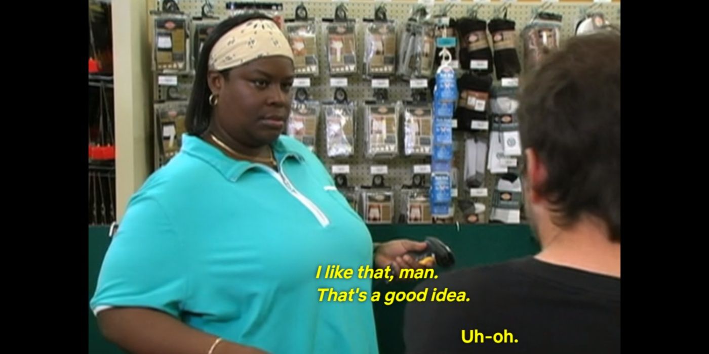 Retta argues with Charlie in It's Always Sunny in Philadelphia