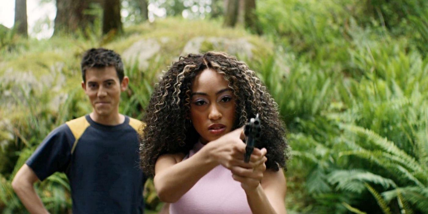 Isabella shoots a gun in Cruel Summer season 2, episode 3.