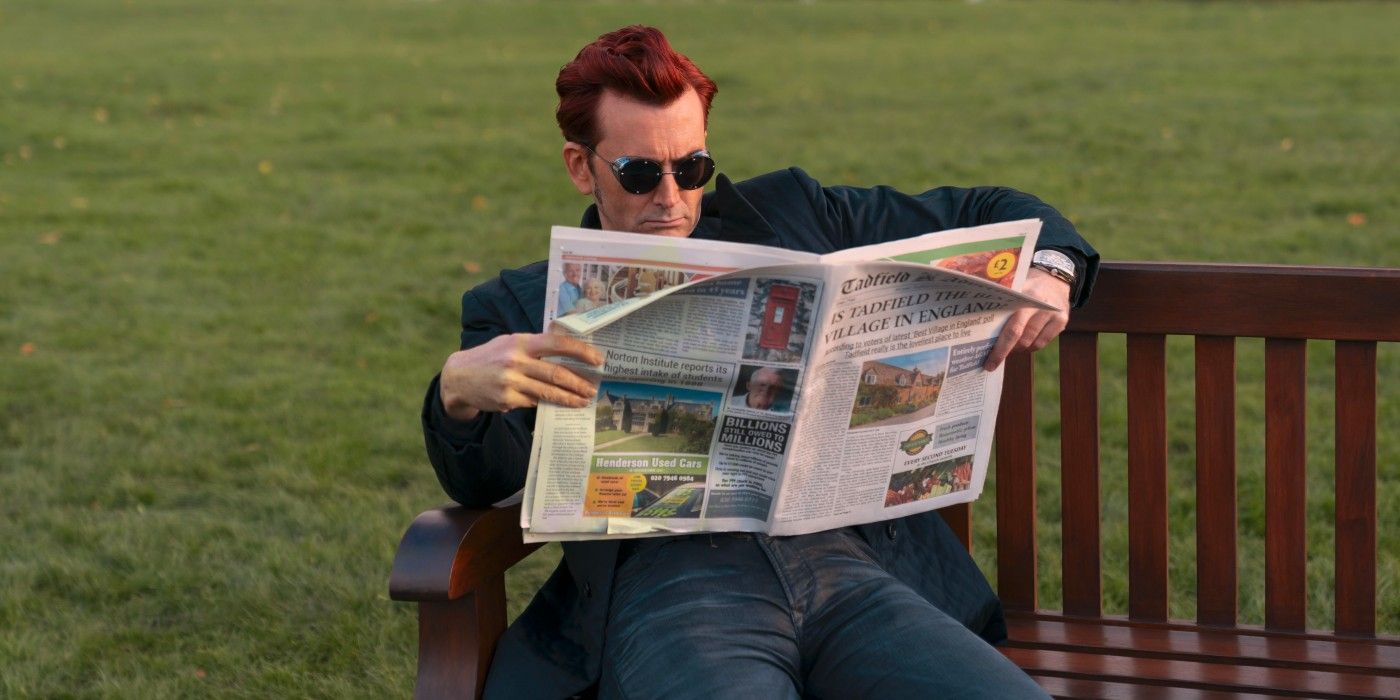 David Tennant reading a news paper in Good Omens season 2