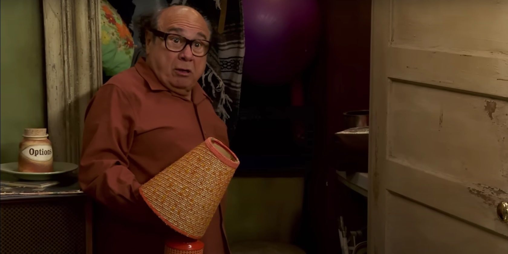 Frank in his apartment in It&rsquo;s Always Sunny in Philadelphia