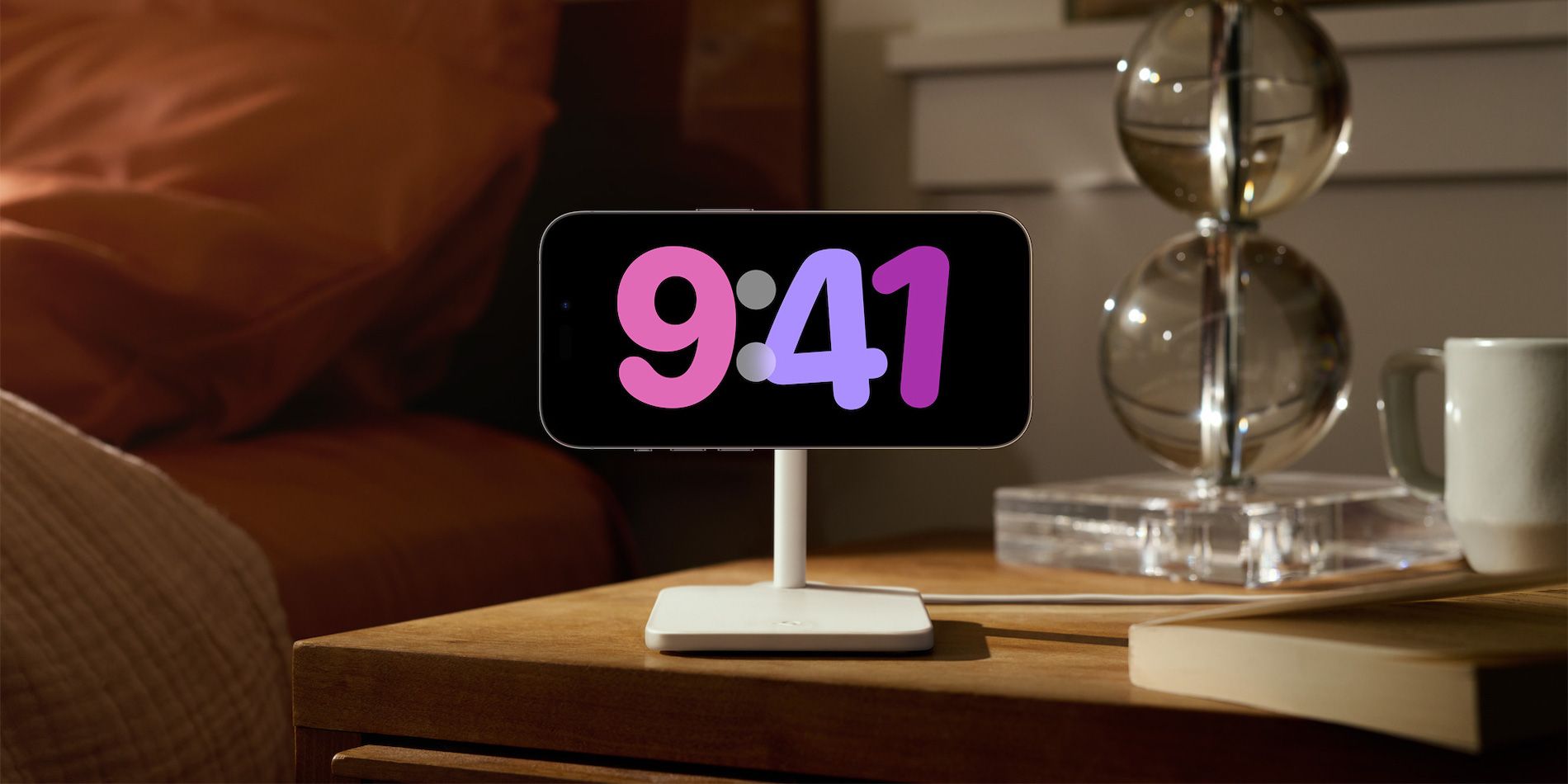 standby-on-ios-17-how-to-use-the-new-nightstand-mode-on-iphone