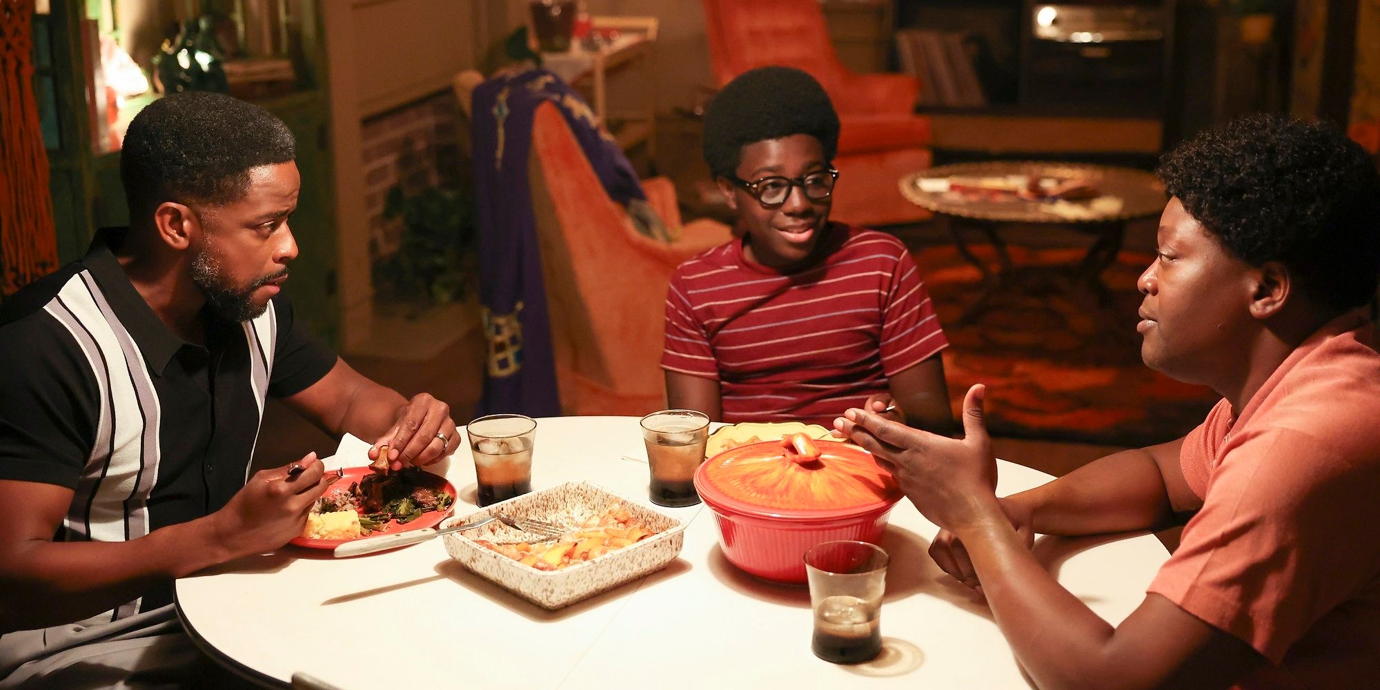 Tituss Burgess Shines in the Highly Anticipated Wonder Years Reboot