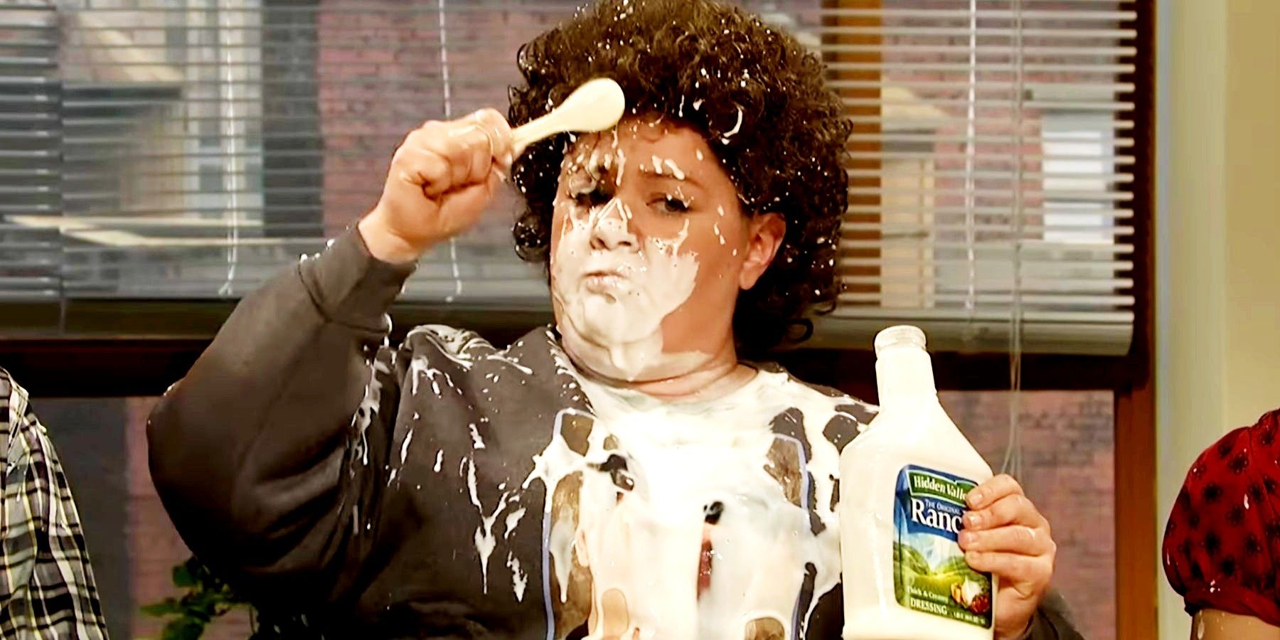 Melissa McCarthy pouring ranch all over herself in Saturday Night Live's Taste Test